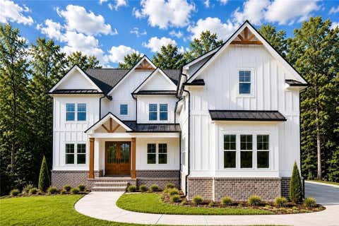 Homes For Sale - 3983 Meadowland Drive<br/> Jefferson, GA 30549
