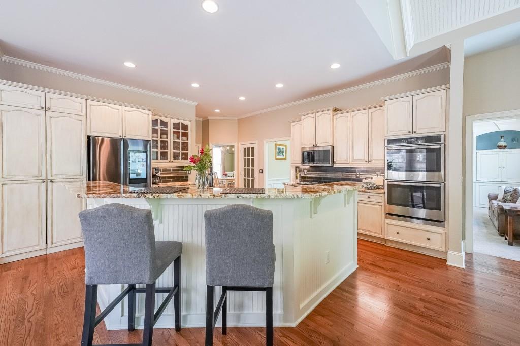 2439 Huntington Park Drive, Acworth, Georgia image 13