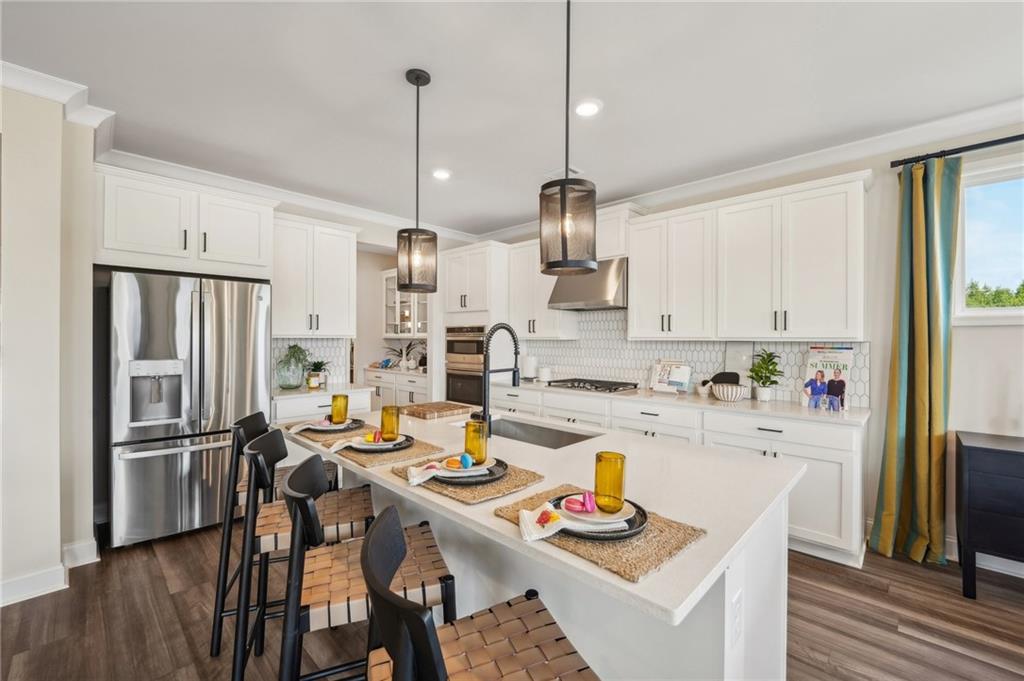 445 Kennington Walk