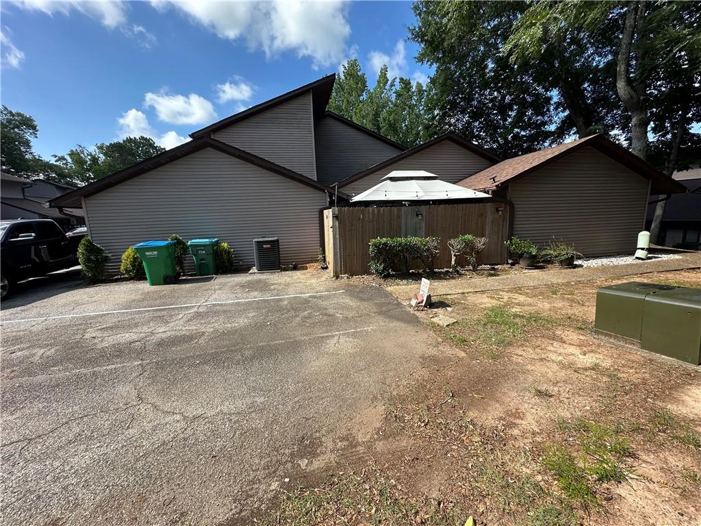 2718 Flintlock Place