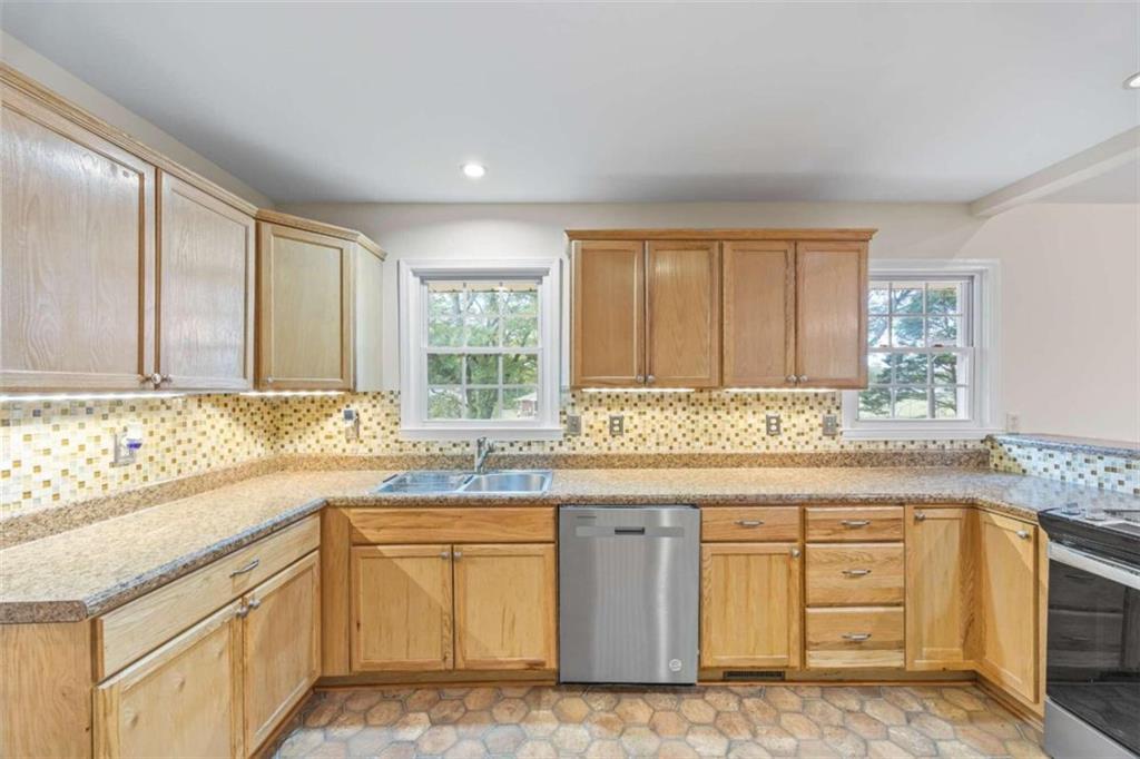 2639 Odum Street, Snellville, Georgia image 18