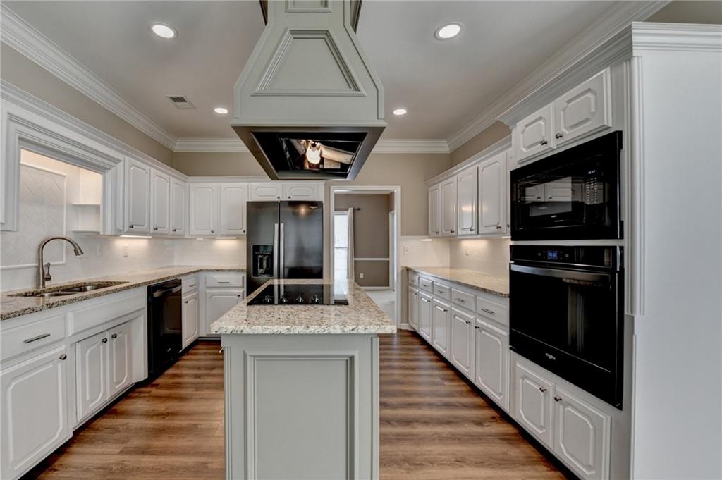 1653 Stonegate Way, Snellville, Georgia image 27