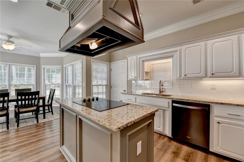 1653 Stonegate Way, Snellville, Georgia image 33