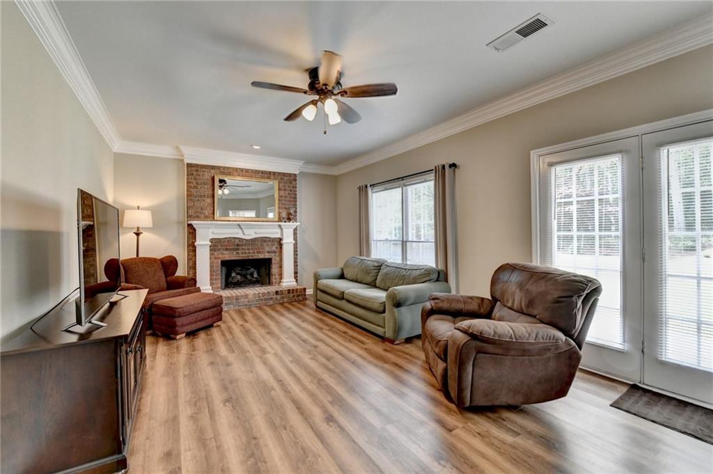 1653 Stonegate Way, Snellville, Georgia image 18