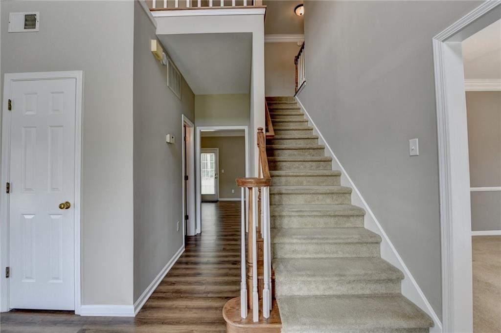 1653 Stonegate Way, Snellville, Georgia image 8