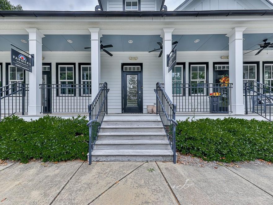 FOR LEASE ONLY! Approximately 850 SF office space on 2nd Floor of the "1938 House" located immediately next to the City of Alpharetta Court House in historic Crabapple area.  Landlord managed and includes water with monthly rent. Handicap parking with ramp. Two large offices with additional bonus areas in each, ADA compliant bathroom, mini-kitchen and waiting area with water fountains.  Landlord will allow for tenant to paint with approved colors; will allow for 1st right of refusal if other office space in building becomes available.