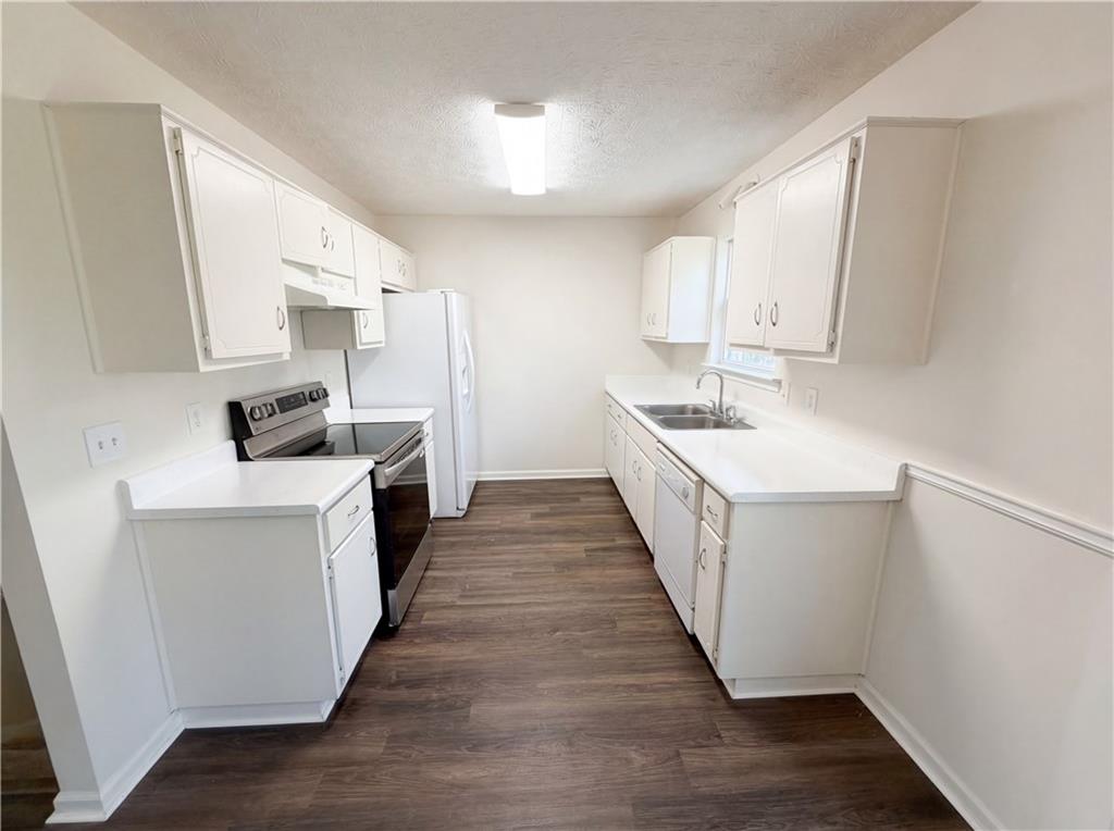 6460 River Hill Drive