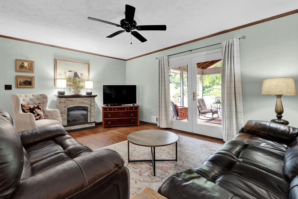 2987 Overwood Lane
