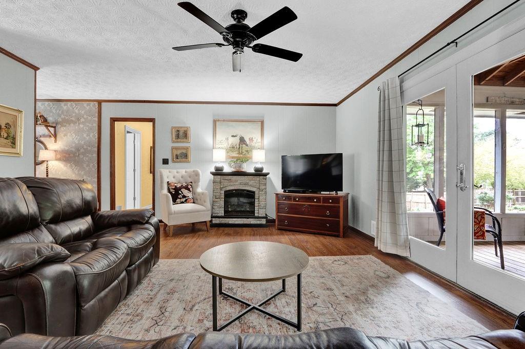 2987 Overwood Lane