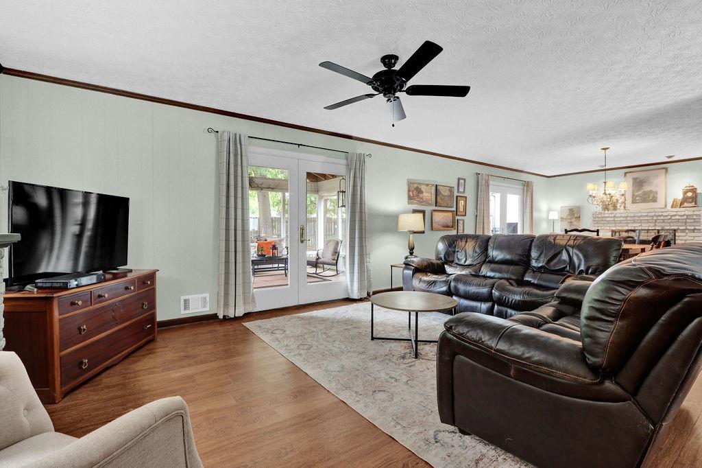 2987 Overwood Lane