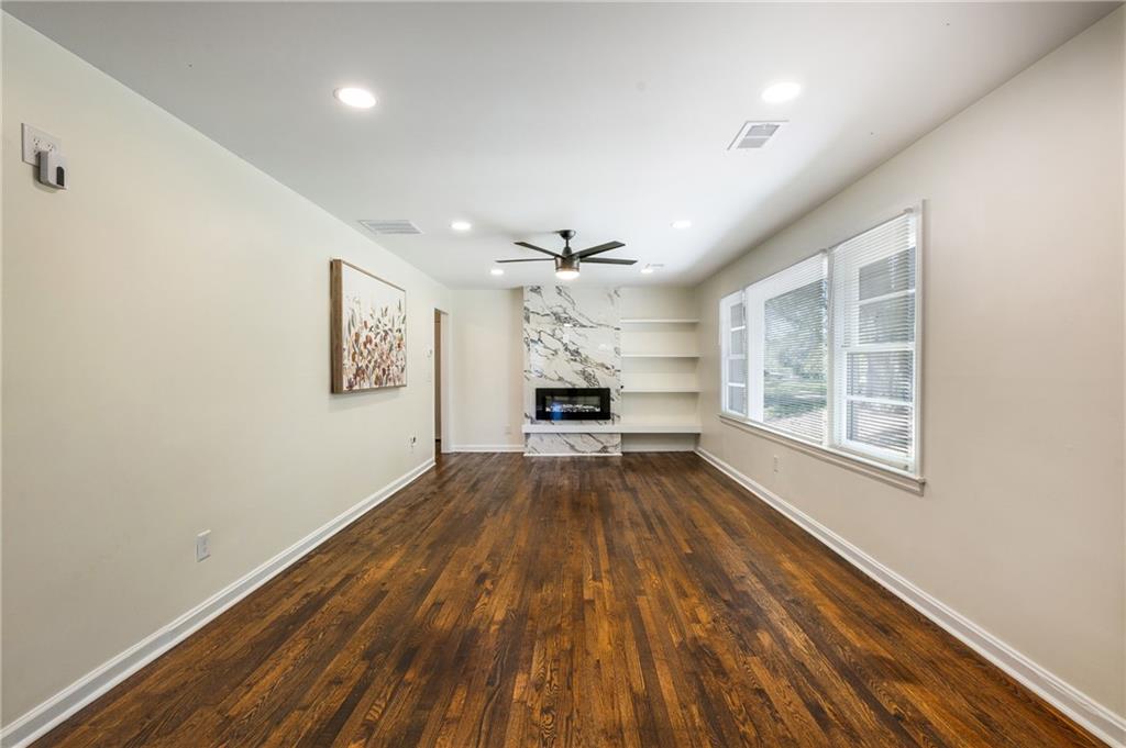 754 Pinehill Drive, Smyrna, Georgia image 3