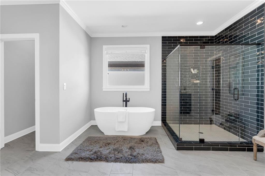 Walton Creek Estates - Residential