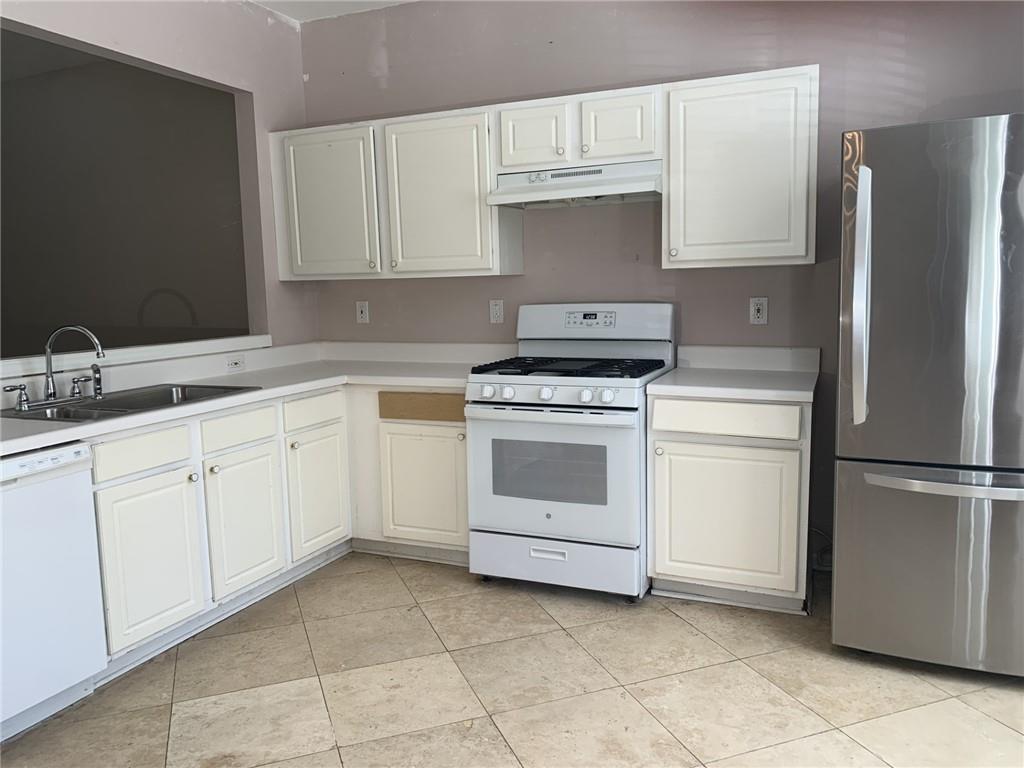 4645 Valais Court 51