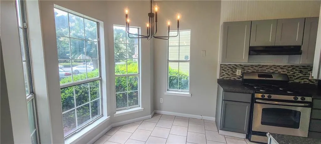 Kennesaw, Georgia 30144, United States, 2 Bedrooms Bedrooms, ,3 BathroomsBathrooms,Residential,Active,185722