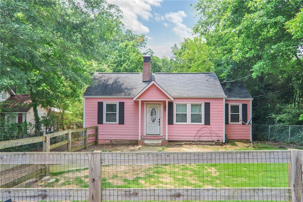 /OPEN/HOUSE/SUNDAY/CANCELED/UNDERCONTRACT Tucked just off the ever-charming and always-buzzing Historic Marietta Square, this 1942 bungalow is ready for its next adventure—and maybe yours too. With 3 bedrooms, 2 full baths, and 1,500 square feet of vintage possibility, this home is the perfect blank slate for dreamers with a vision and a toolbox (or at least a good contractor).
What makes this home especially exciting? It’s ideal for buyers looking to use a renovation loan—those magical mortgage products that roll your purchase AND renovation costs into one. That means you can create your dream home your way, right from the start—without paying out-of-pocket for the upgrades. Even better? You’ll often end up with a lower monthly payment than if you bought something already flipped, plus you'll gain instant equity. It’s the savvy way to buy smart and build wealth.
But wait—there’s more! The lot backs up to a city-owned, landlocked parcel, meaning no looming developments or surprise neighbors. Instead, you get a little slice of wooded privacy—a perfect play zone for kids, pets, or just your imagination. Think tree forts, garden paths, or your own peaceful retreat.
And let’s not forget the investors:
Flippers, this layout and location make for a stellar project with resale upside.
Rental investors, the proximity to Marietta Square is always in demand.
Sweat equity buyers, if you’ve got the skills (or YouTube tutorials), this one’s for you.
Yes, it needs work. But the location is priceless, the possibilities are endless, and the chance to make it your own is right here, right now.
Coming to market in early June—get ready to roll up your sleeves and fall in love.