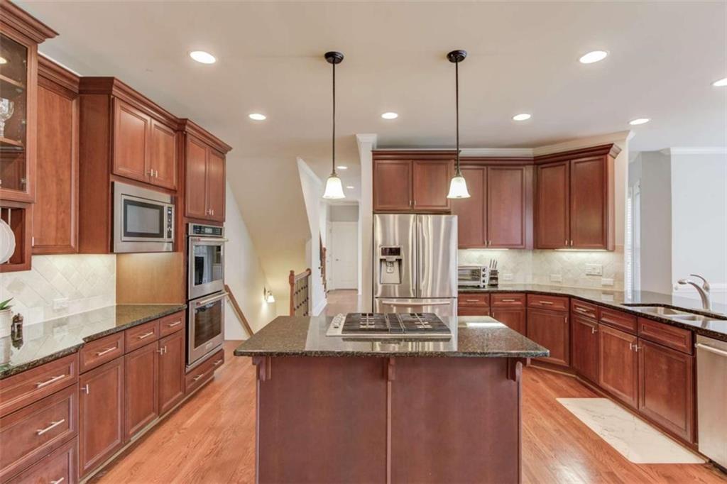 5732 Ashleigh Walk Drive, Suwanee, Georgia image 14