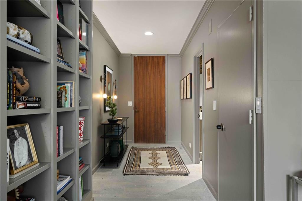 2575 Peachtree Road NE 4H