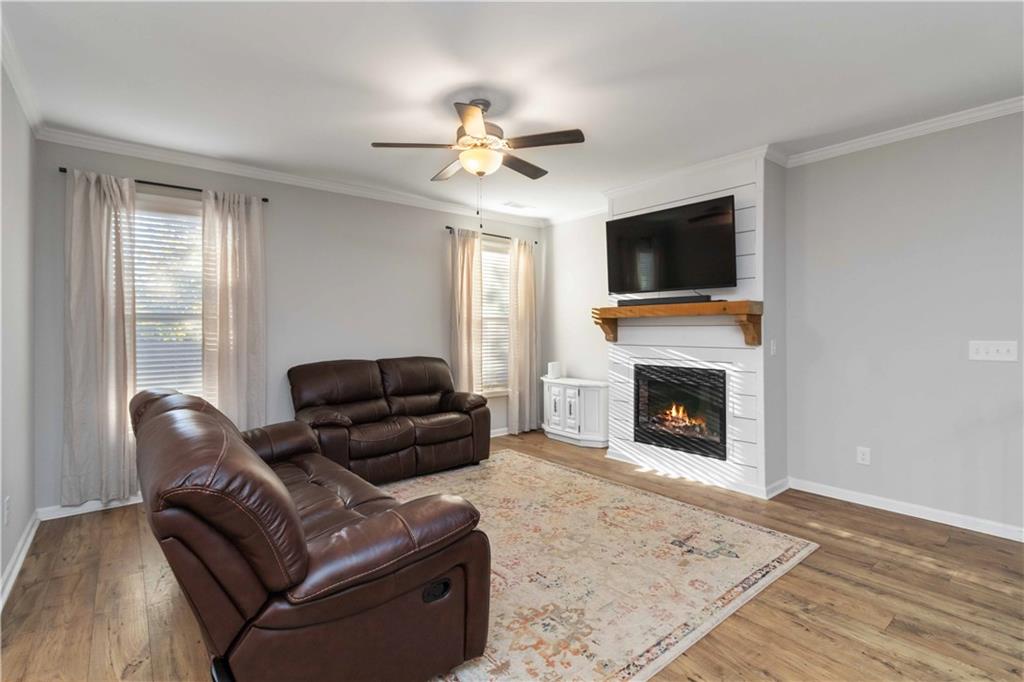 5655 Parkview Lane