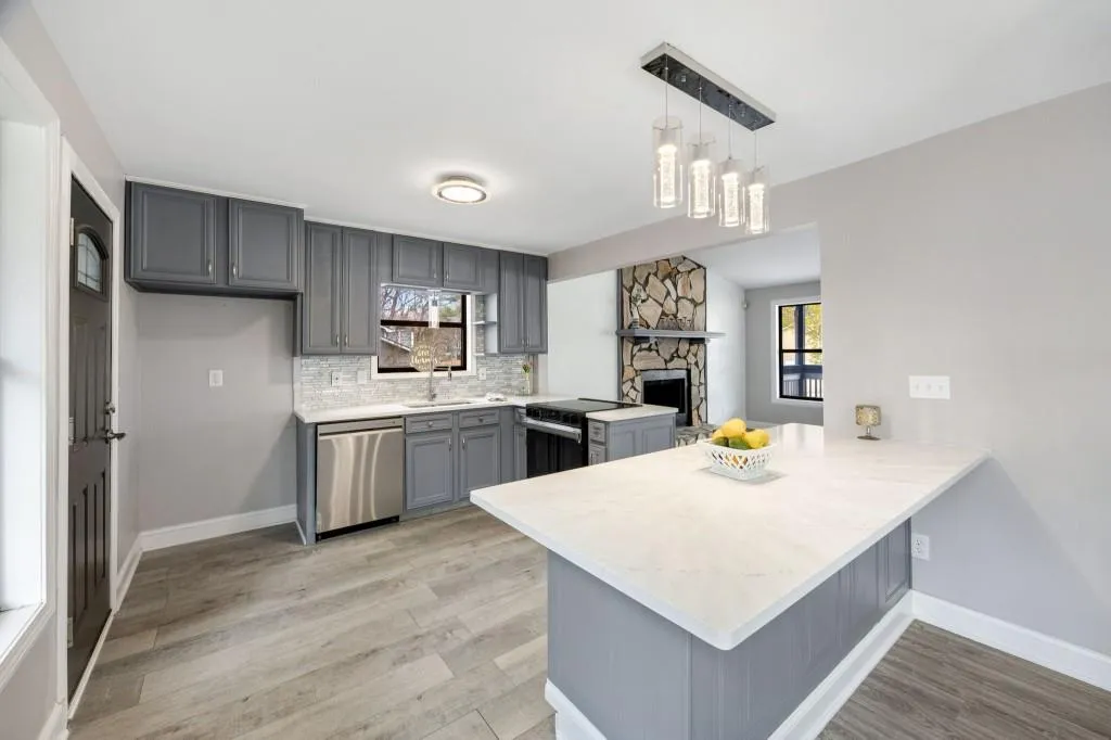 Douglasville, Georgia 30135, United States, 3 Bedrooms Bedrooms, ,2 BathroomsBathrooms,Residential,Pending,85954