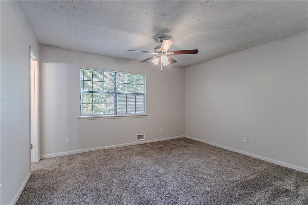 5723 Fieldstone Drive, Lithonia, Georgia image 14