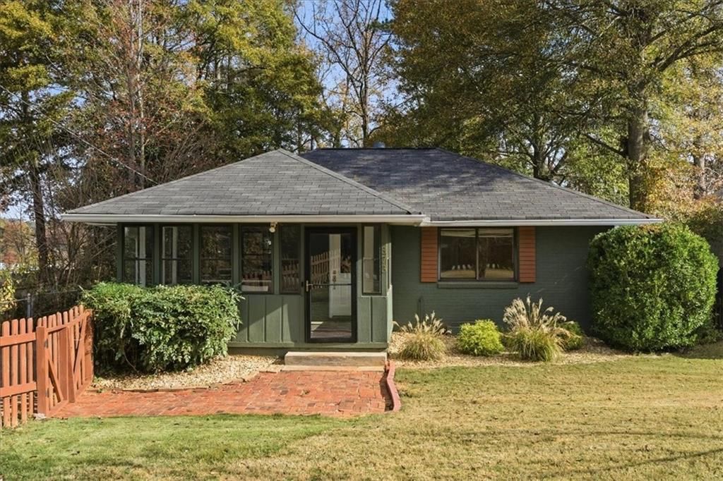 Photo of 873 Wayland Court SE, Smyrna, GA 30080 (MLS # 7677147)