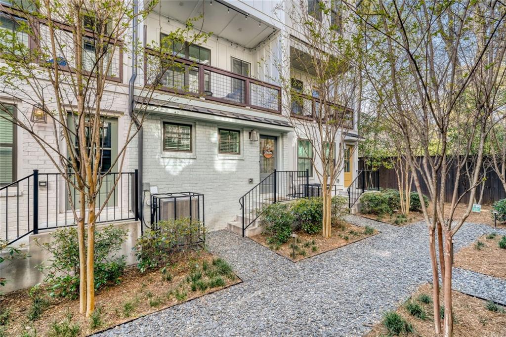 4471 Dandelion Lane