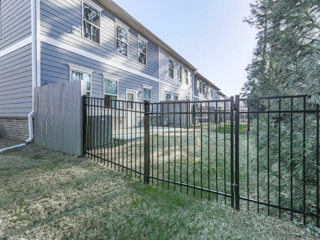 Parkside East - Residential