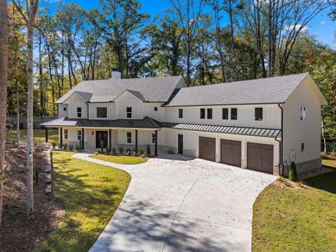 Homes For Sale - 4611 Medlock Bridge Rd Pkwy<br/> Peachtree Corners, GA 30097