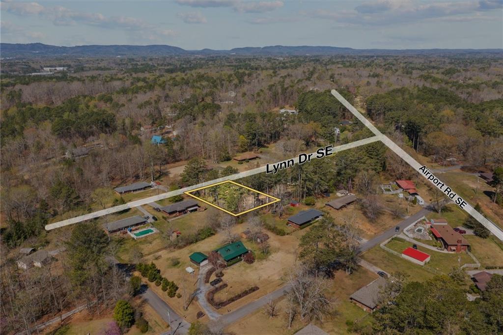 Lynn Drive, Dalton, Georgia image 4