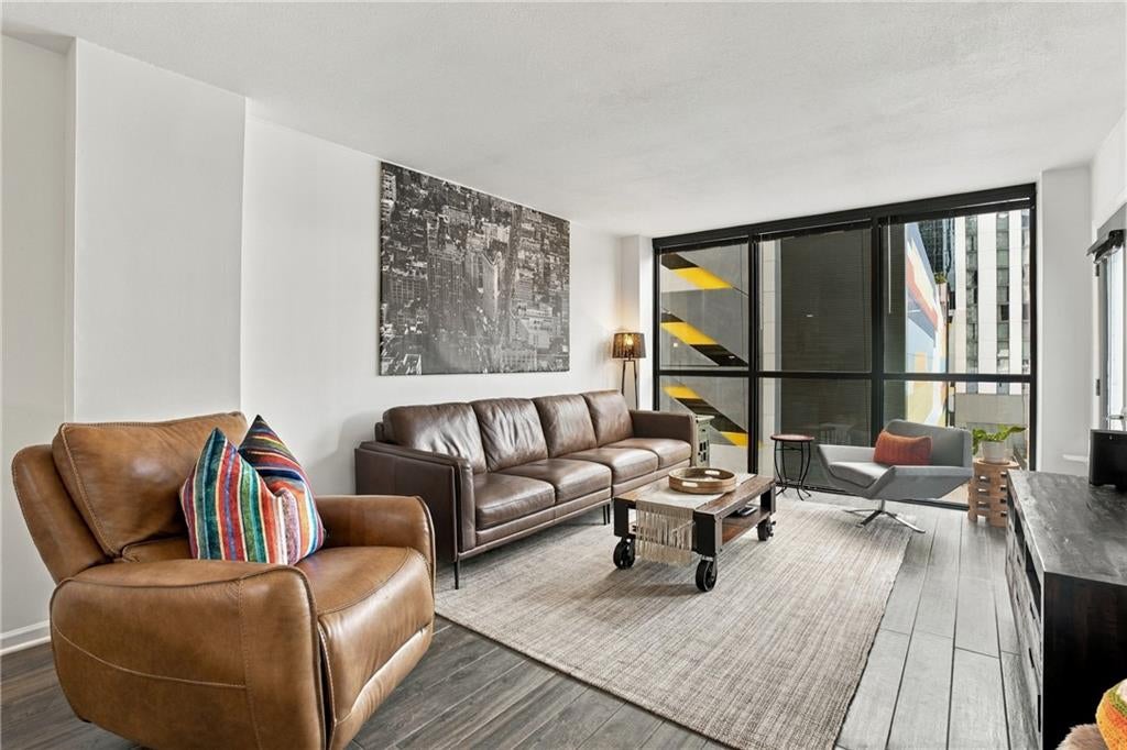 1280 W Peachtree Street NW 812