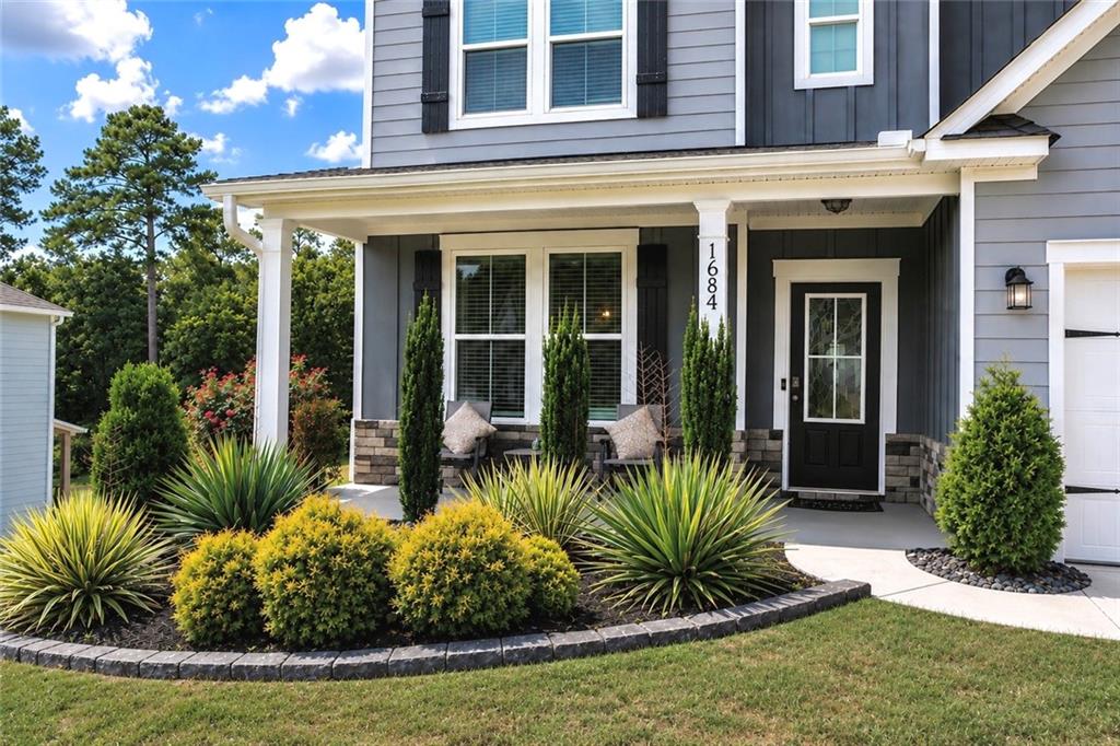 1684 Flagstone Lane
