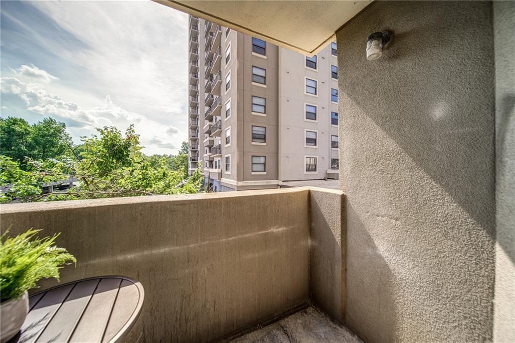 795 Hammond Drive 210