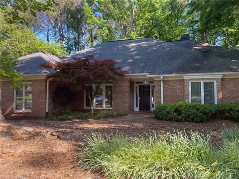 Photo of 565 Flying Scot Way, Alpharetta, GA 30005 (MLS # 7743569)