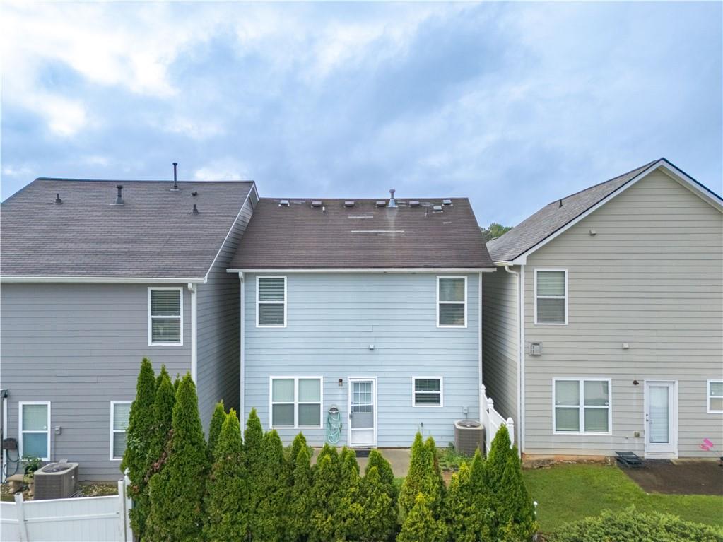 4610 BLUE IRIS Way