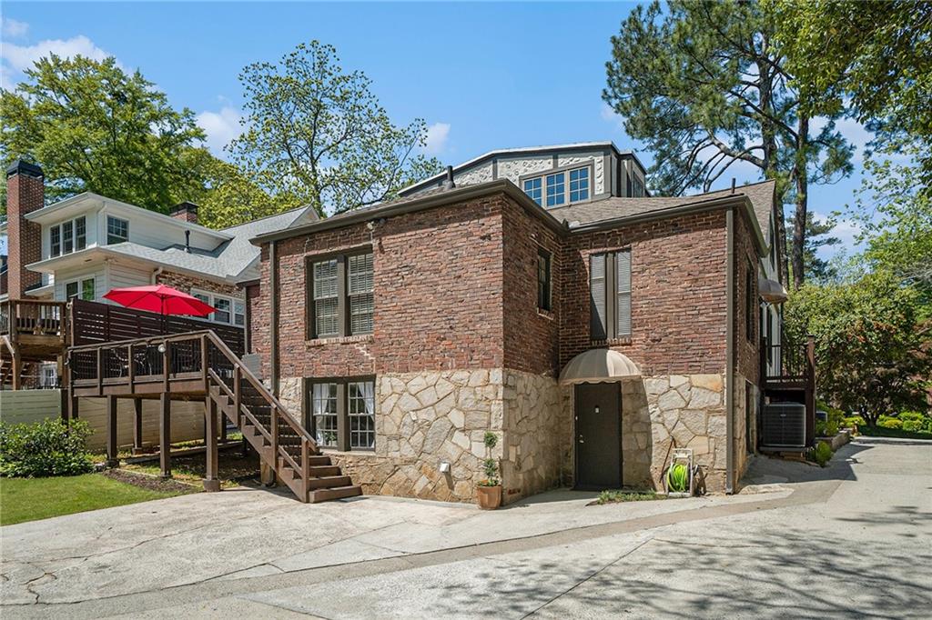 937 E Rock Springs Road, Atlanta, Georgia image 44