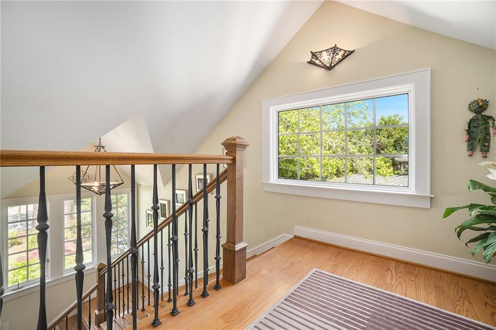 937 E Rock Springs Road, Atlanta, Georgia image 24