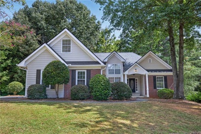 1829 Gray Gables Way Buford GA 30519