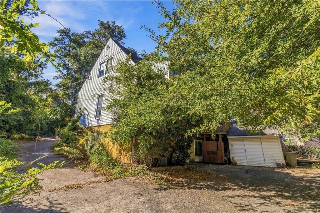 55 Johnson Ferry Road NW