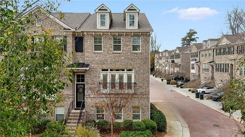Townhouse For Sale - 3715 Benton Lane<br/> Chamblee, GA 30341