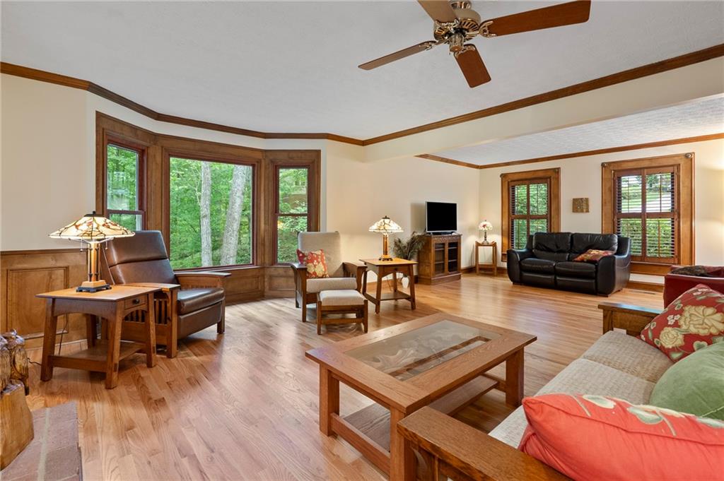 4152 Barberry Drive, Roswell, Georgia image 8