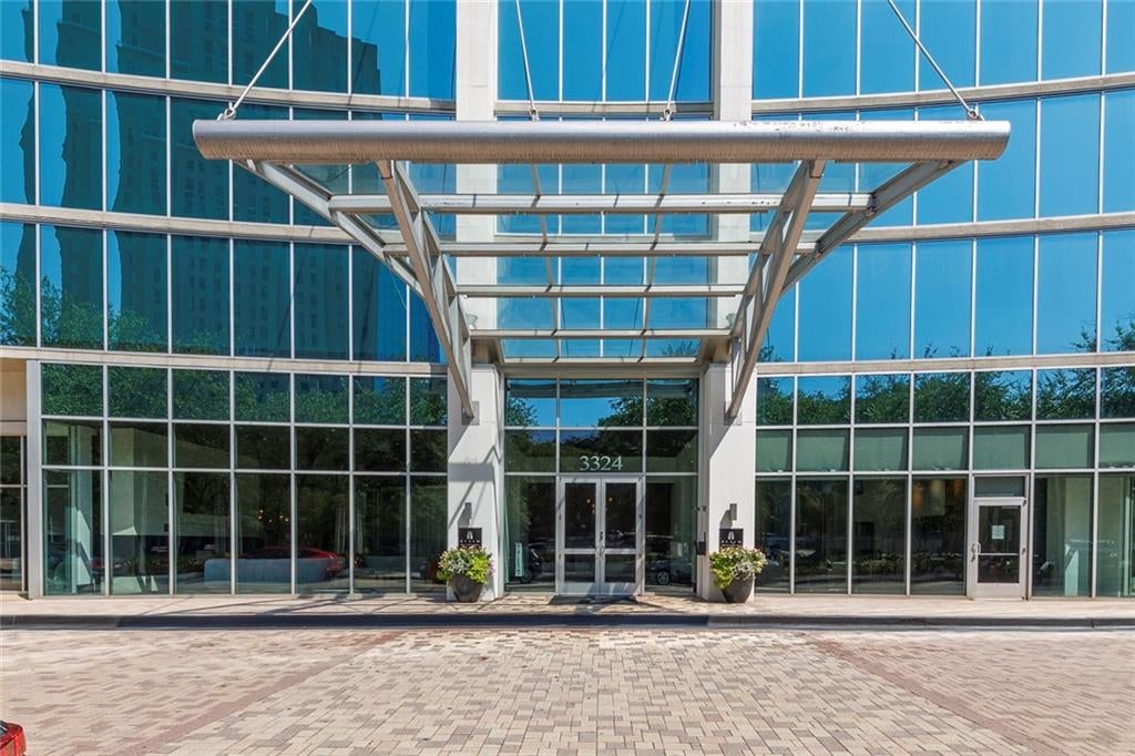 3324 Peachtree Road NE 2804