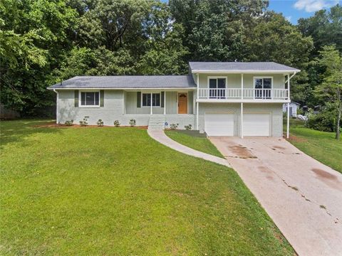 A home in Douglasville