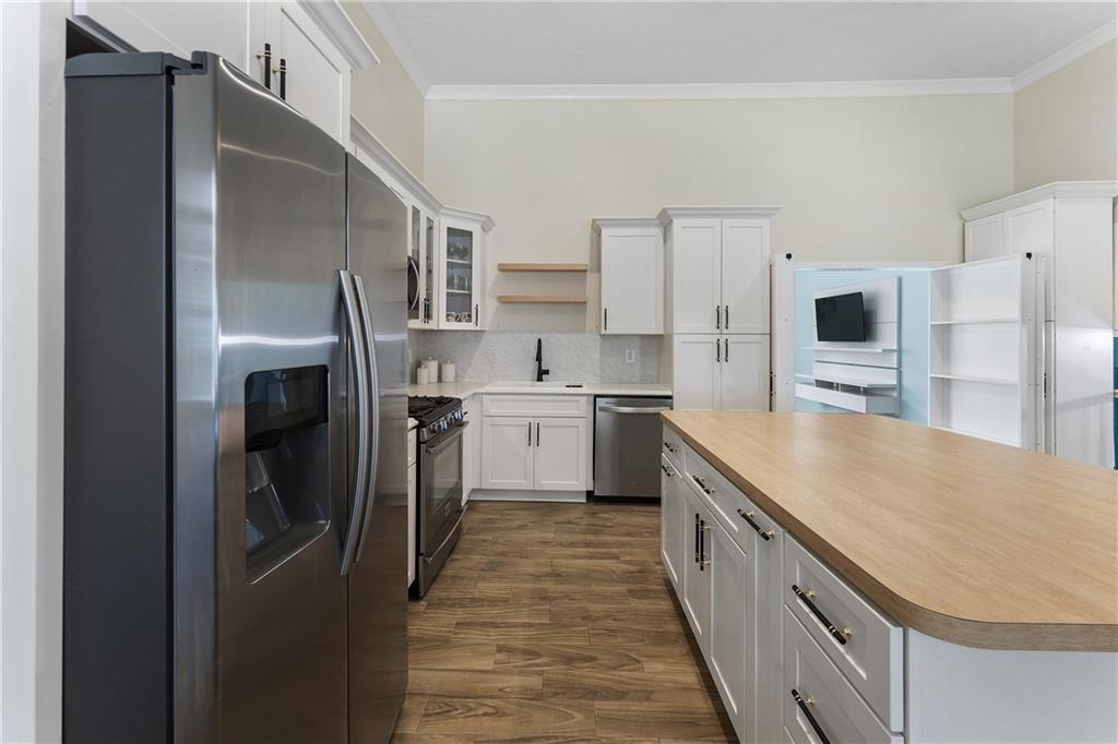 1491 Black Hickory Place