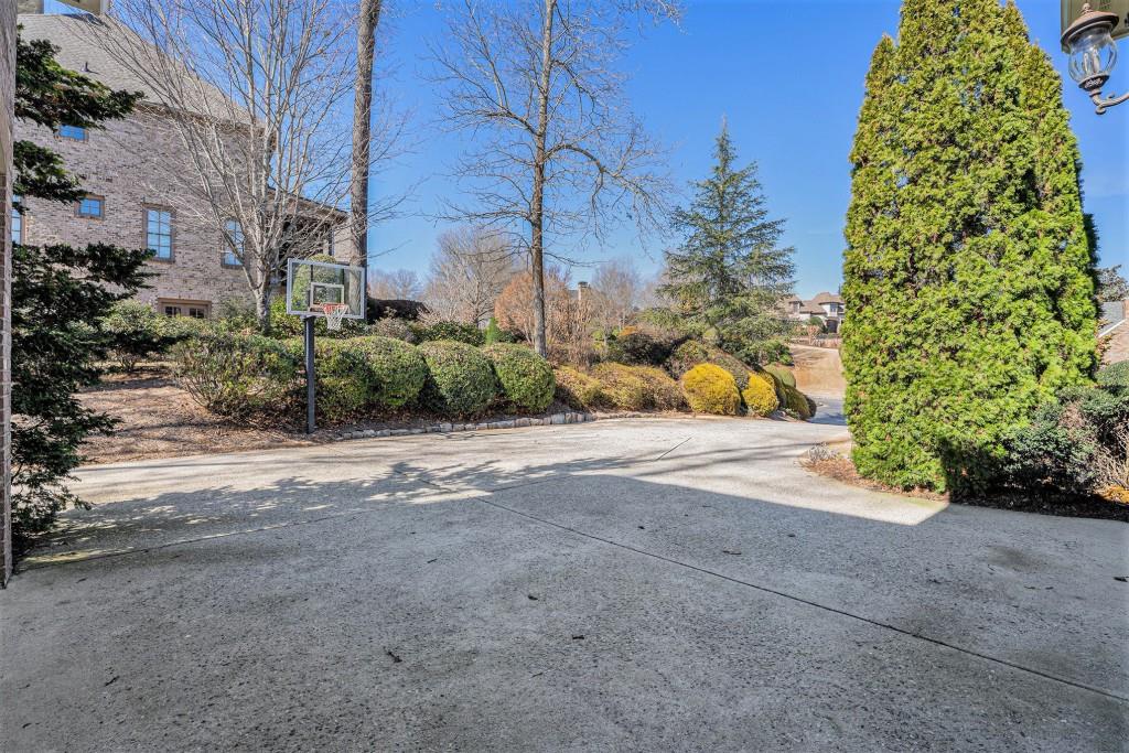 The Manor - Residential