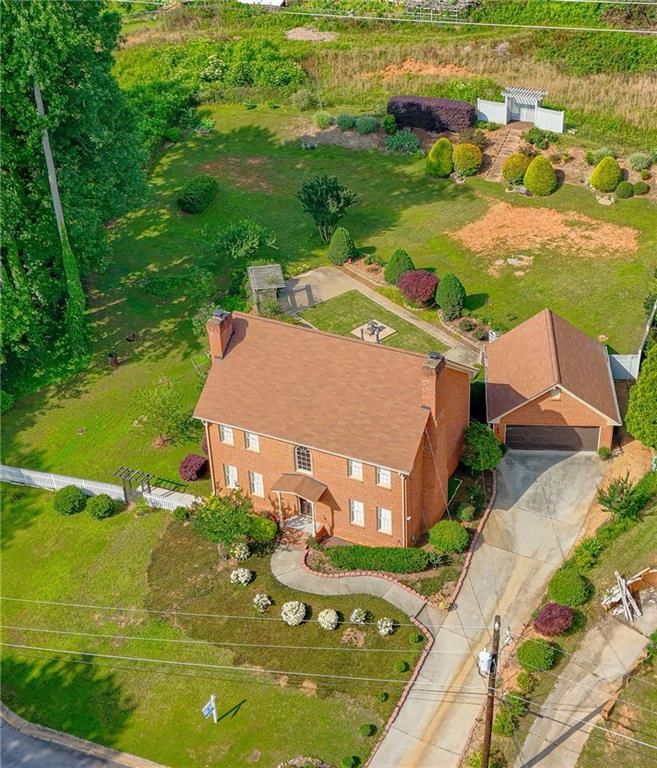 110 Amsterdam Drive, Lilburn, Georgia image 32
