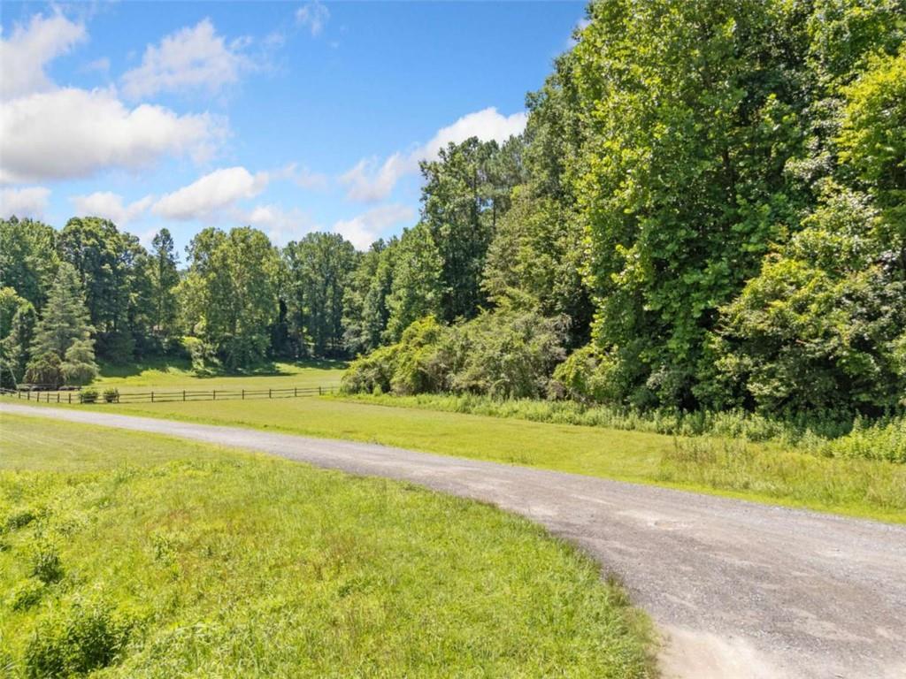 Lot8/9 Hidden Valley Trail