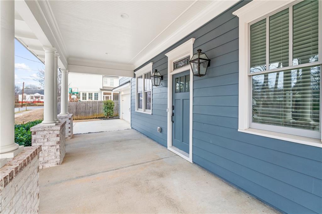 1979 Dunwoody Street NE