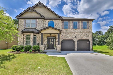 Homes For Sale - 49 Bay Crest Court<br/> Loganville, GA 30052