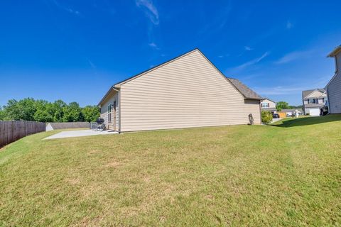 A home in Pendergrass