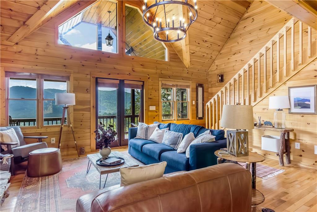 676 Deer Crest Overlook